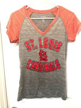 St. Louis Cardinals Women's Gray V-Neck Tee with Red Sleeves